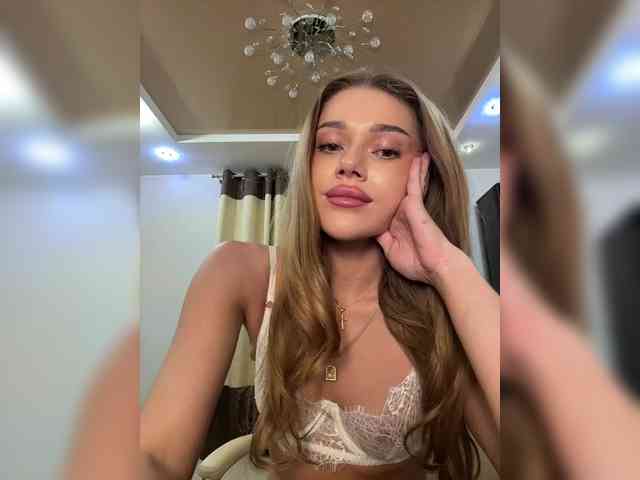 KATIOIIIA webcam