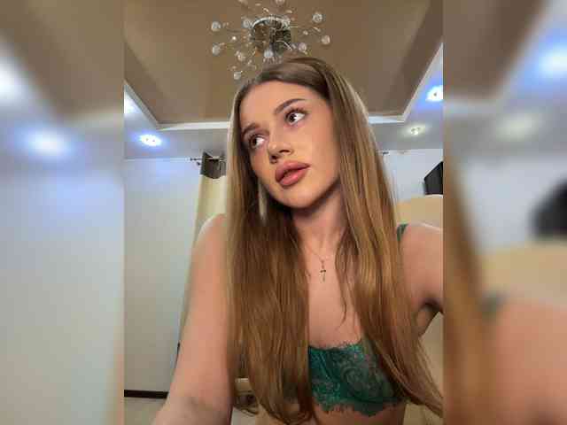 KATIOIIIA webcam