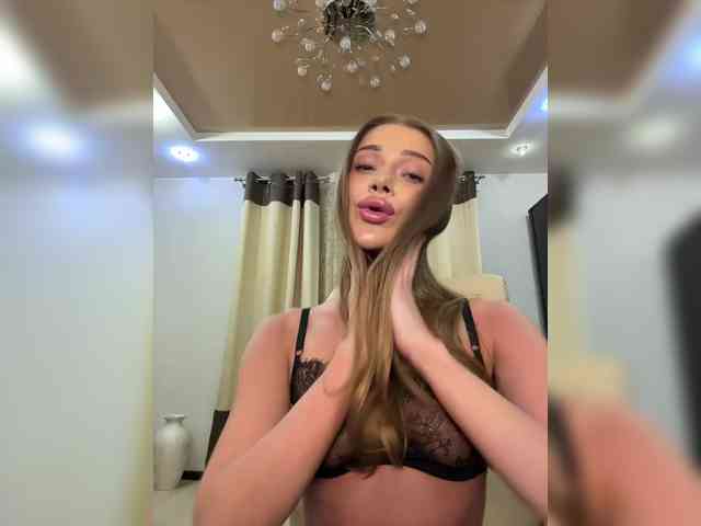 KATIOIIIA webcam