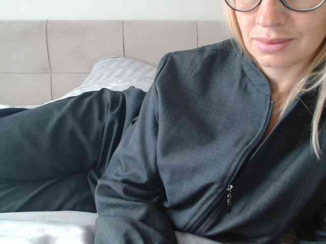 MissKristina webcam