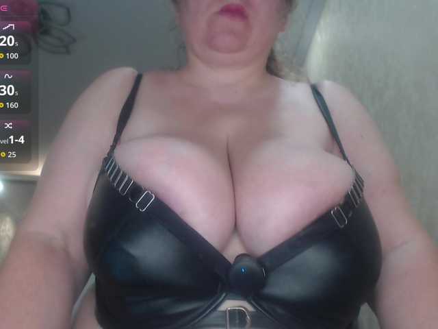 Spinners live cam on BongaCams