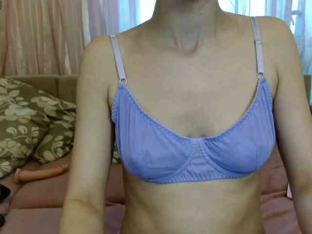 divakisss webcam