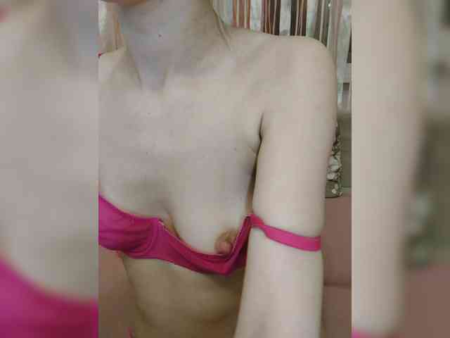 divakisss webcam