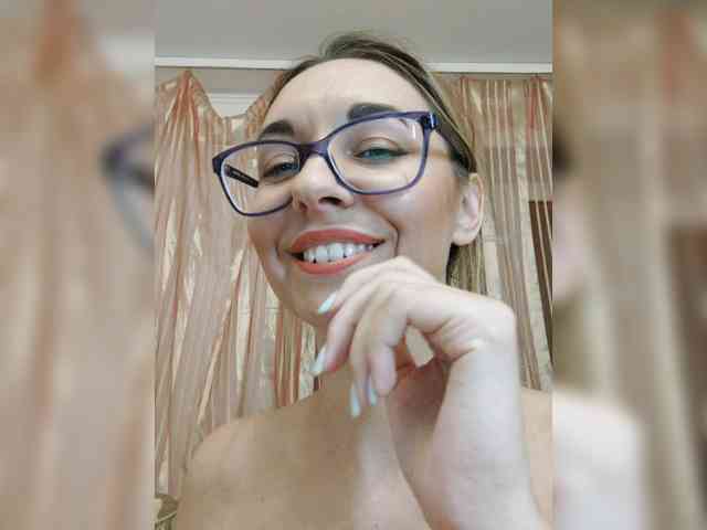 divakisss webcam