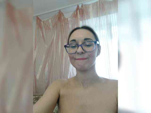divakisss webcam