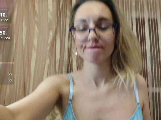 divakisss webcam