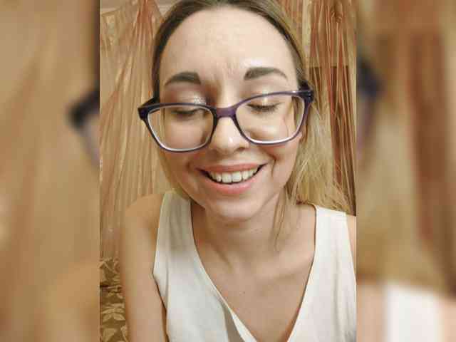divakisss webcam