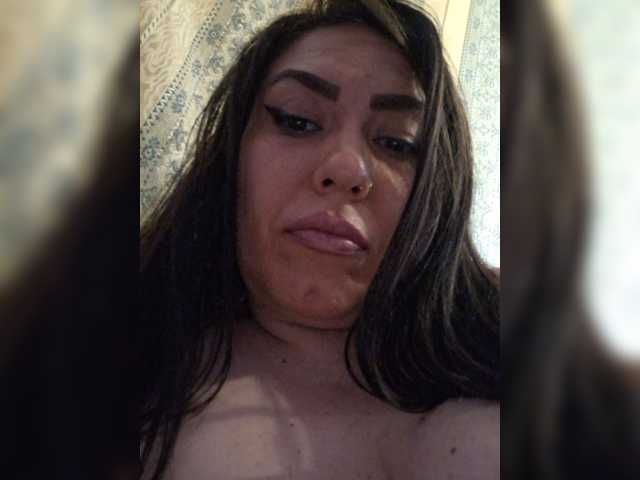 EdenaVega live cam on BongaCams