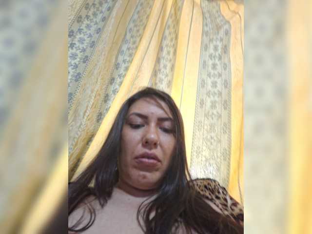 EdenaVega live cam on BongaCams