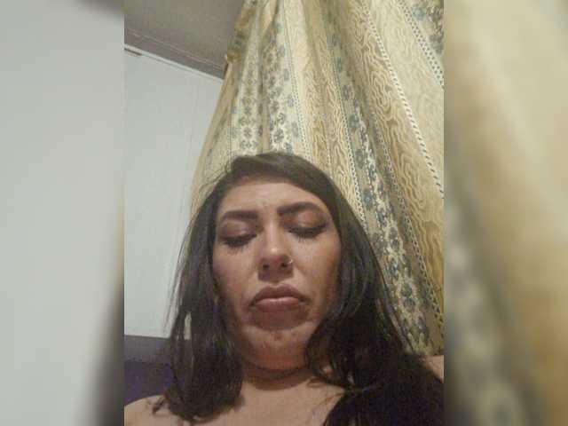 EdenaVega live cam on BongaCams