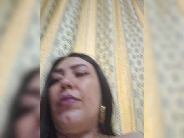 EdenaVega live cam on BongaCams