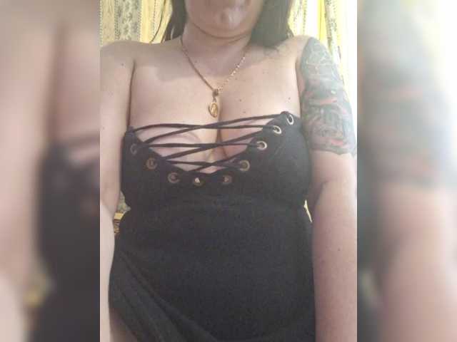 EdenaVega live cam on BongaCams
