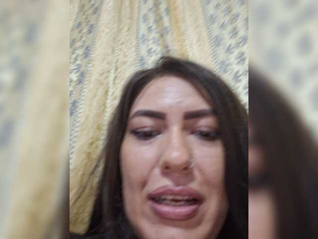 EdenaVega live cam on BongaCams
