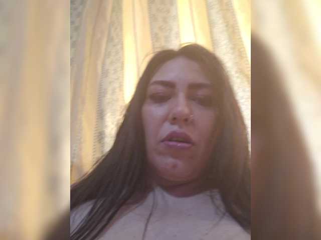EdenaVega live cam on BongaCams