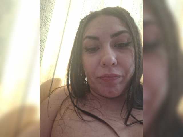 EdenaVega live cam on BongaCams