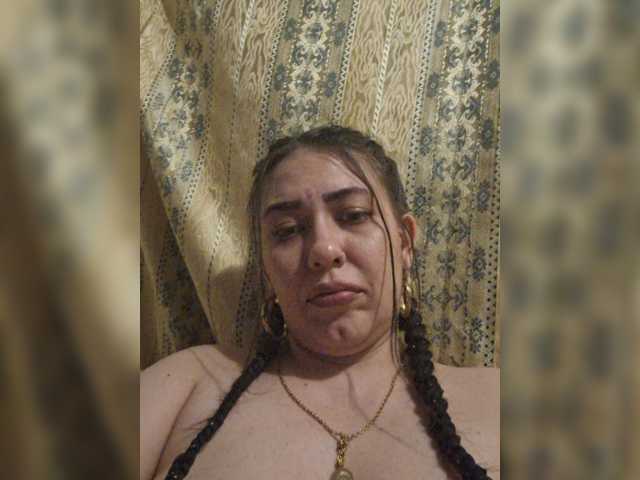 EdenaVega live cam on BongaCams