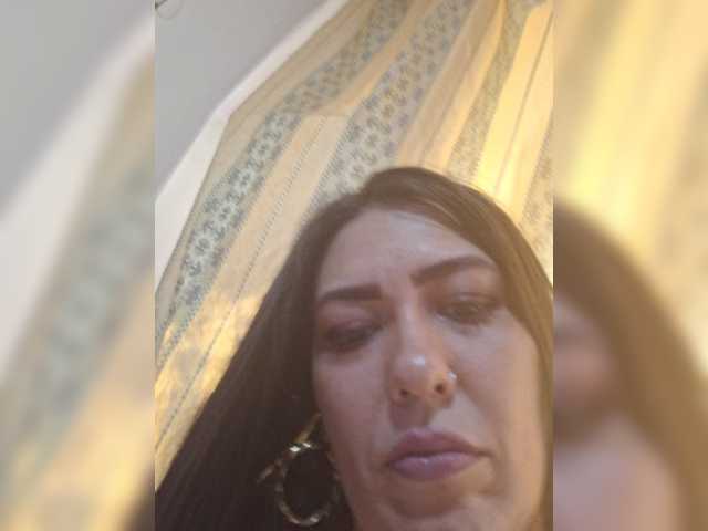 EdenaVega live cam on BongaCams