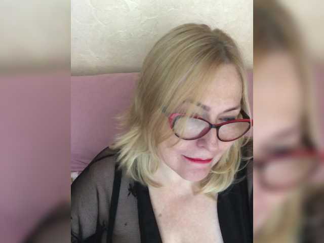sweet_deep_throat live cam preview