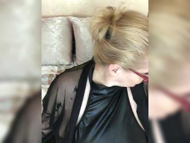 1Darina live cam on BongaCams