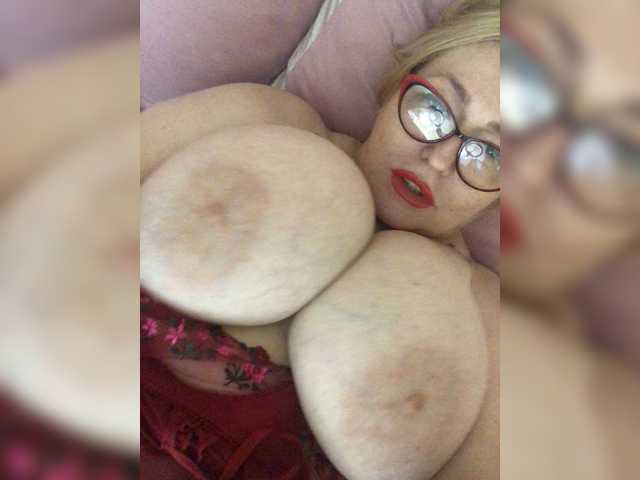 sweet_deep_throat live cam preview