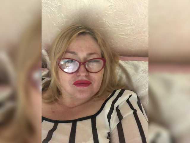  1Darina chat room