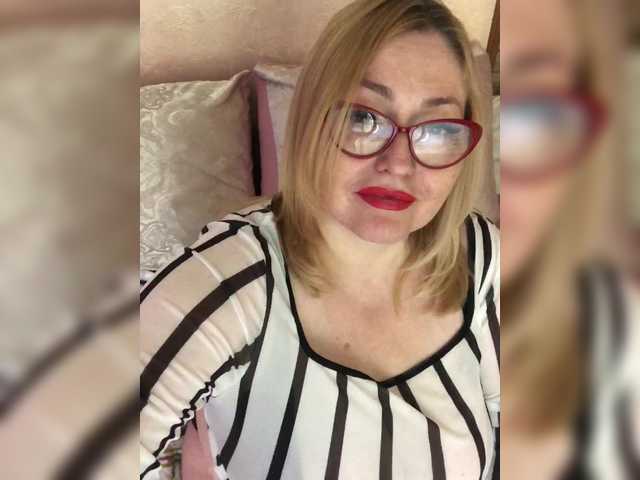 1Darina chat room