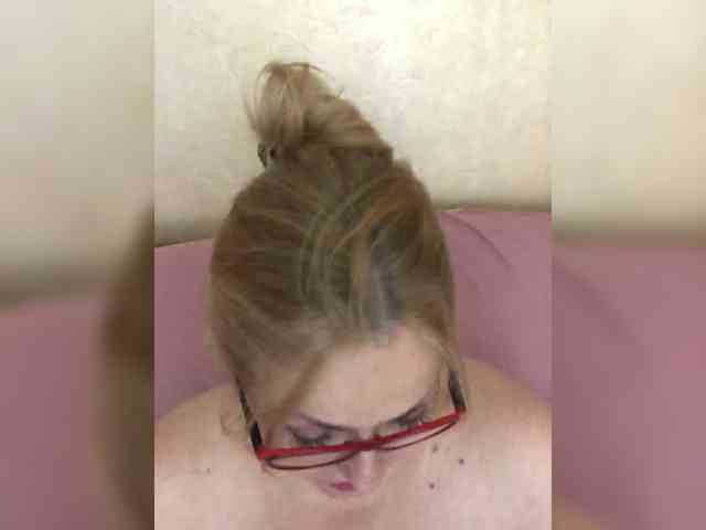 sweet_deep_throat webcam