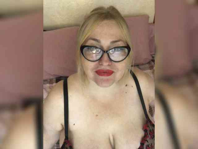 sweet_deep_throat webcam