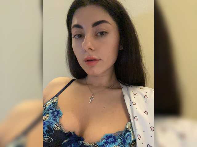 annasexyyy live cam on BongaCams