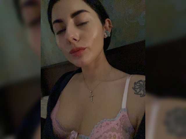 annasexyyy live cam on BongaCams
