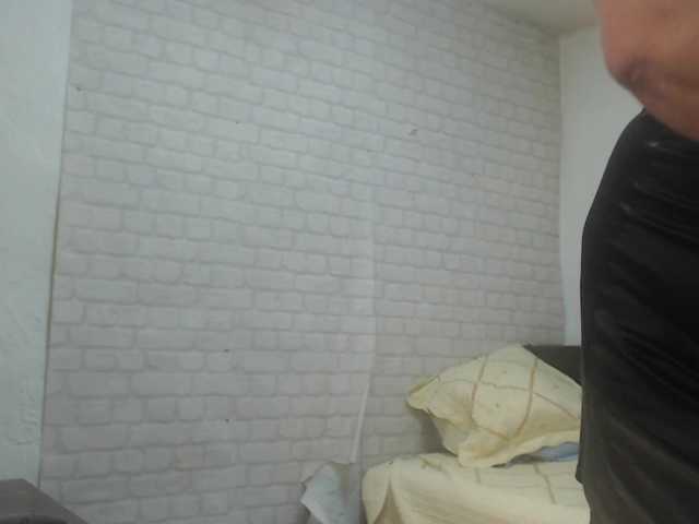 emmasquirt69 live sex show