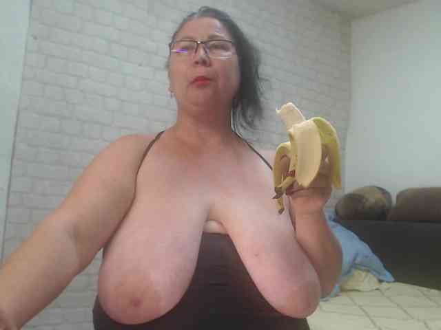 emmasquirt69 webcam