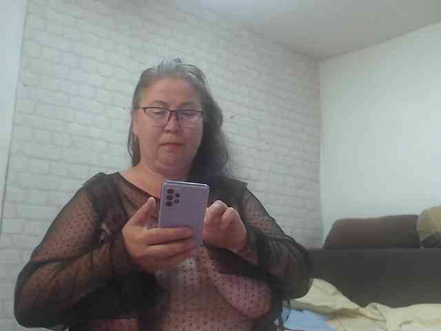 emmasquirt69 webcam