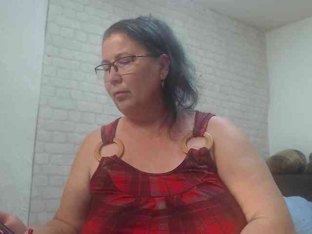 emmasquirt69 webcam