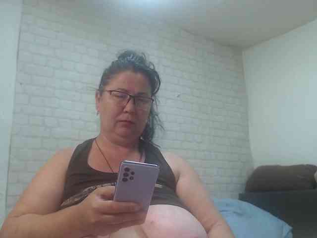 emmasquirt69 webcam