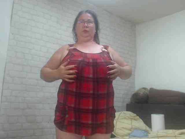emmasquirt69 webcam