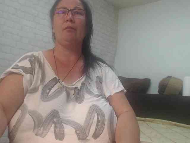 emmasquirt69 webcam