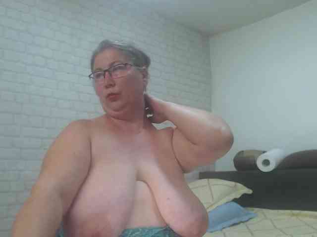 emmasquirt69 webcam