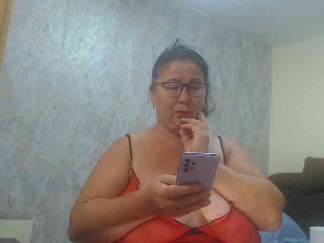 Вебкам-шоу emmasquirt69