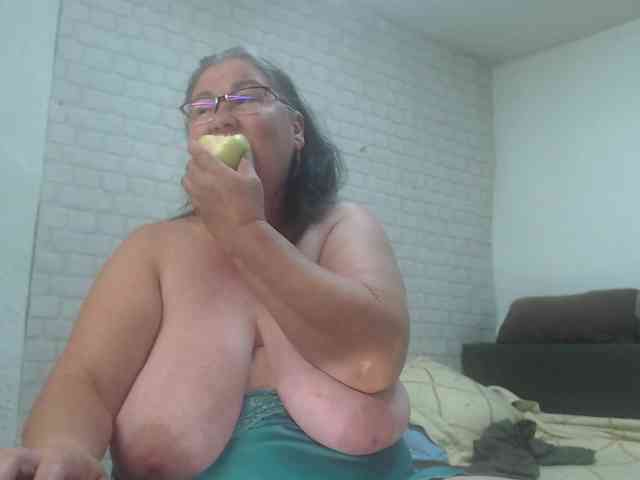 emmasquirt69 webcam