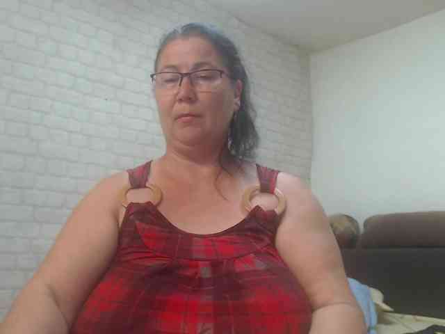 emmasquirt69 webcam