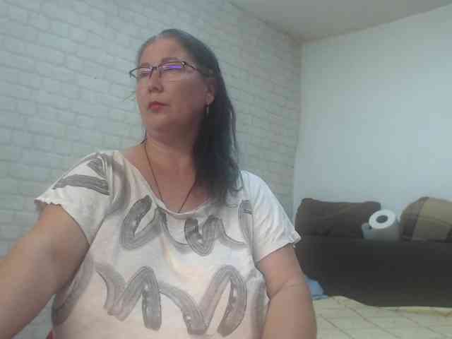 emmasquirt69 webcam