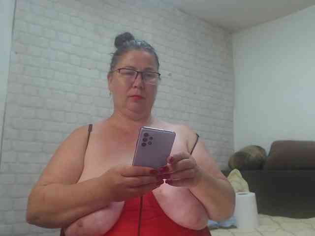 emmasquirt69 webcam