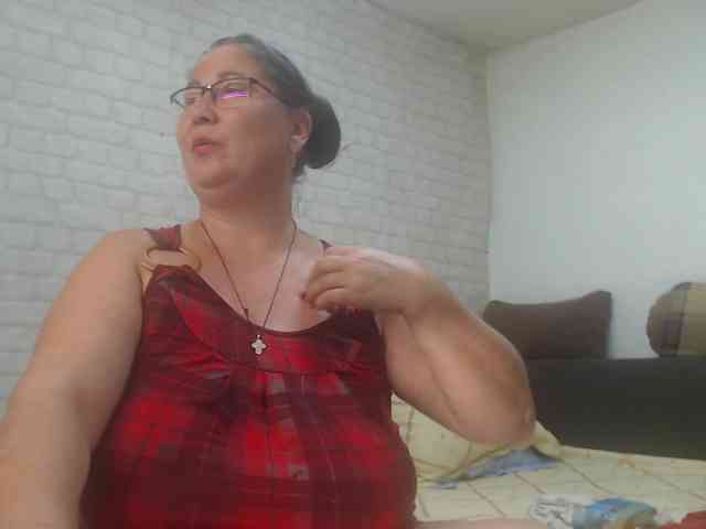 emmasquirt69 webcam