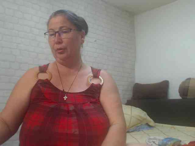 emmasquirt69 webcam