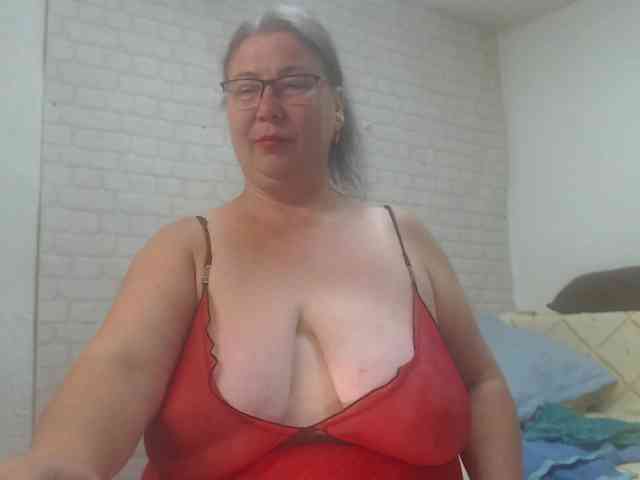 emmasquirt69 webcam