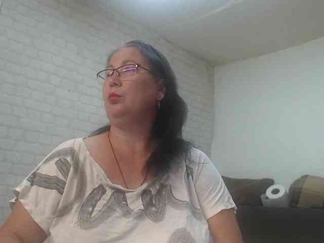 emmasquirt69 webcam