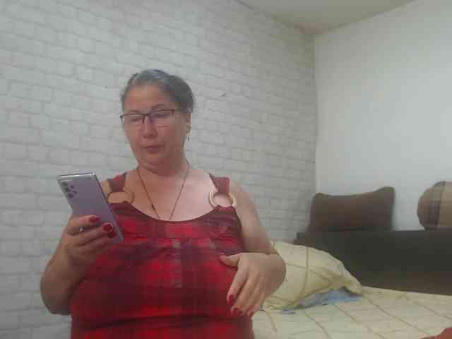 emmasquirt69 webcam