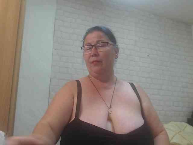emmasquirt69 webcam