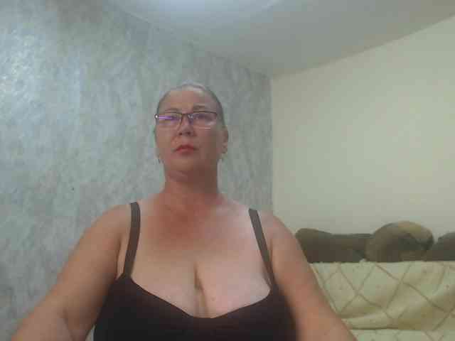 emmasquirt69 webcam